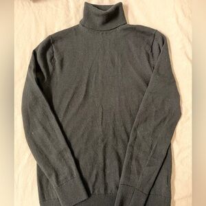 Banana Republic Men's Charcoal Turtleneck Sweater